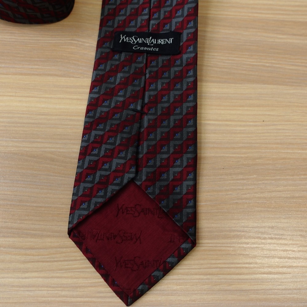Yves Saint Laurent Tie Mens Burgundy Red Gray Chevron Stripe Skinny Luxury YSL - Picture 10 of 12